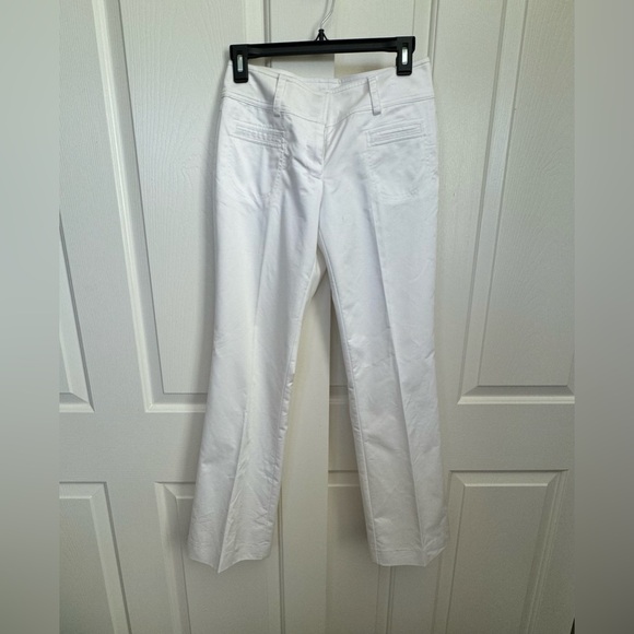 Cache bootleg style white pants, 2 front and back pockets. In good condition. - Picture 1 of 4